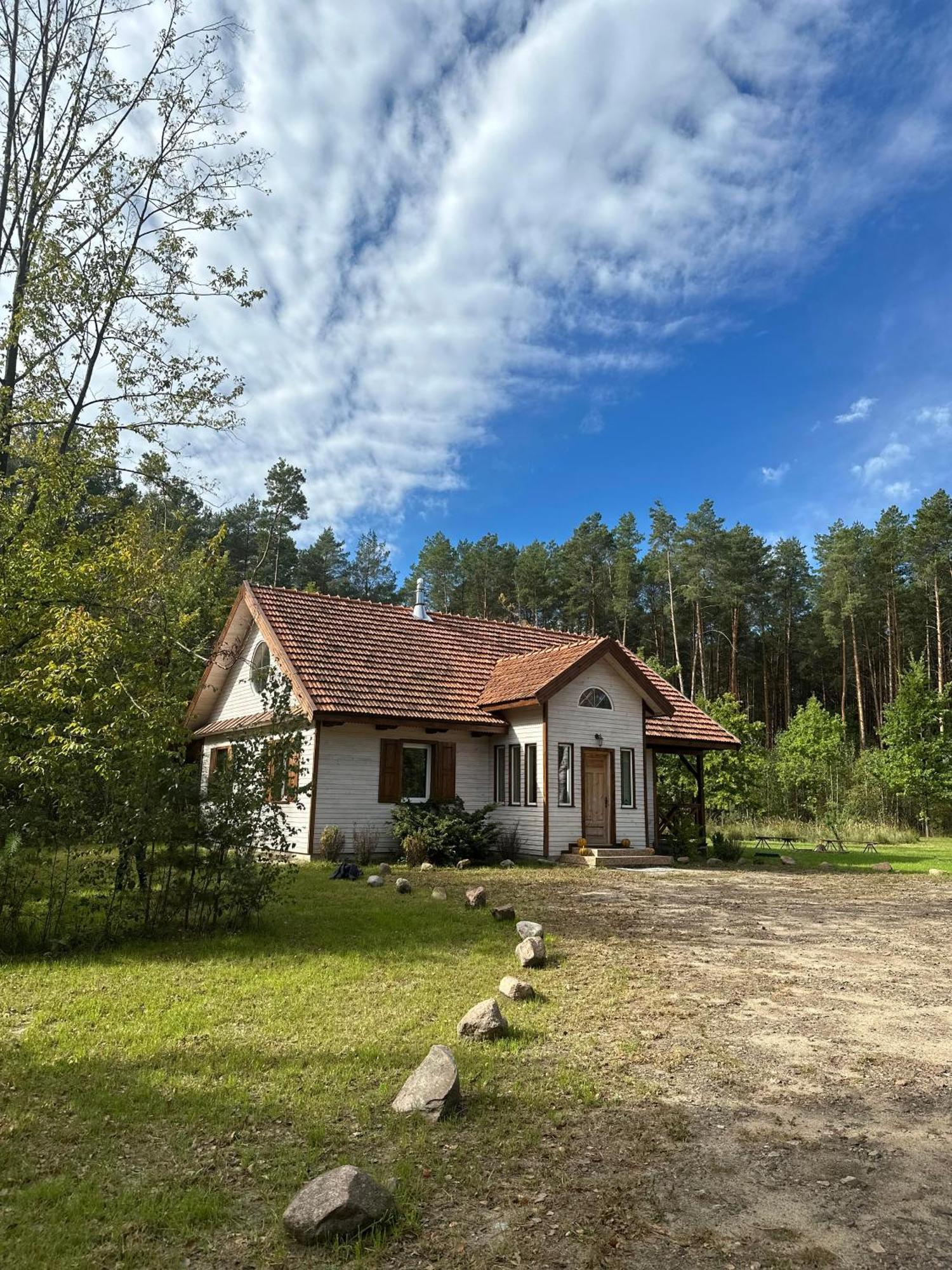 Jagodowy Zakatek, Caloroczny Dom Na Wylacznosc W Lesie, Balia, Cisza, Kominek, Weranda, Stawy Tuczna Eksteriør billede